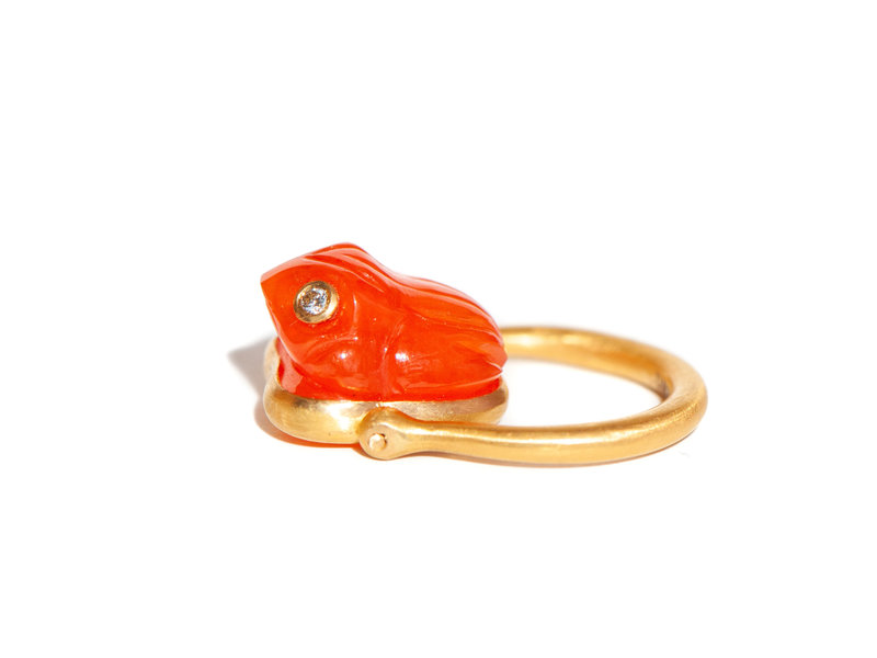MUNNU THE GEM PALACE FIRE OPAL FROG RING WITH DIAMOND EYES