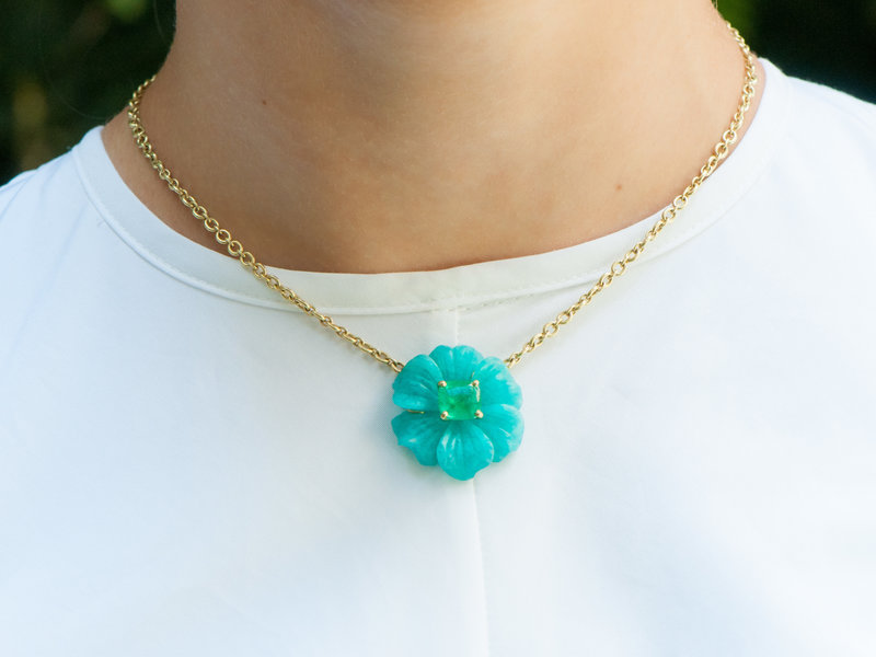 IRENE NEUWIRTH CARVED AMAZONITE & EMERALD TROPICAL FLOWER NECKLACE