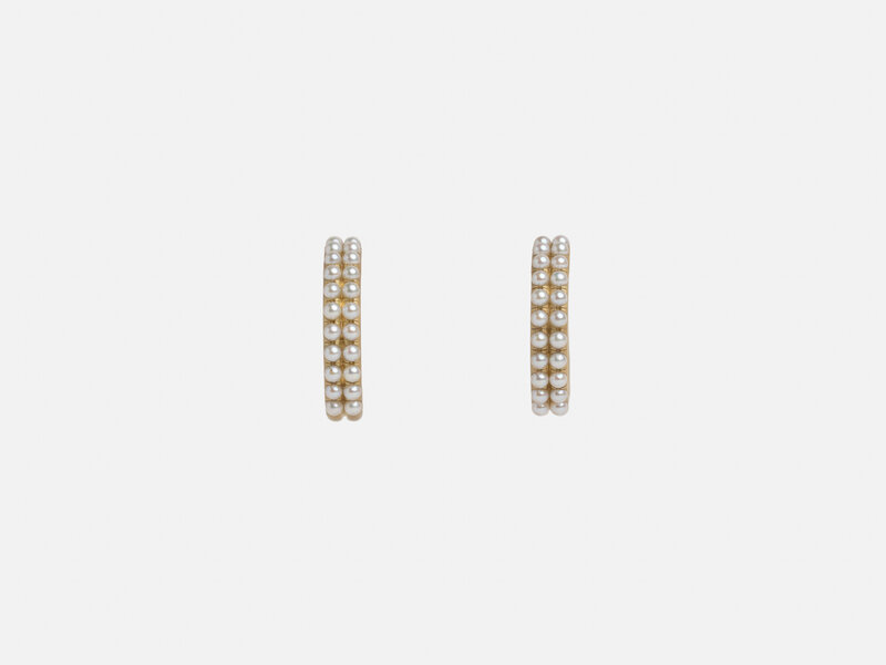 IRENE NEUWIRTH GUMBALL PEARL STUDDED DOUBLE HOOPS