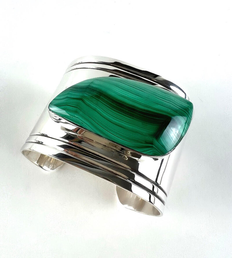 JODY CANDRIAN ETCHED STERLING CUFF WITH MALACHITE