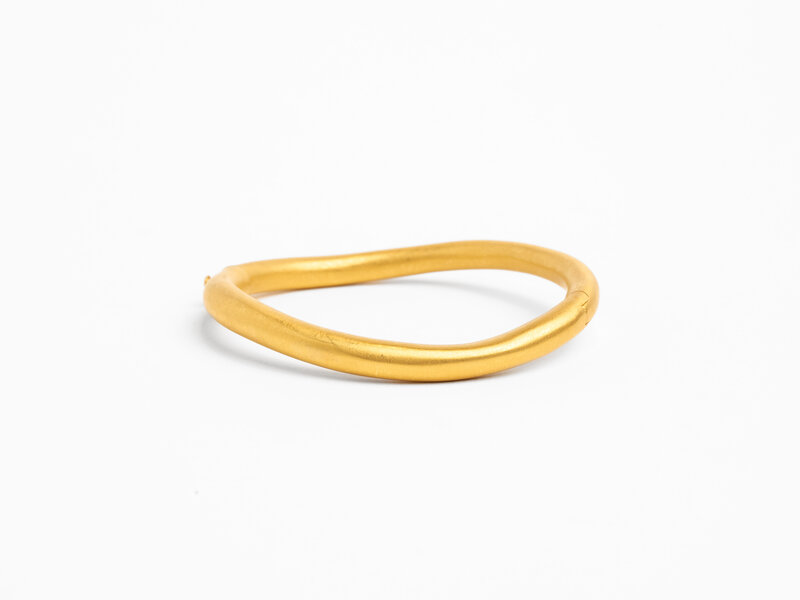 MARIE HÉLÈNE DE TAILLAC PERFECT OVAL BANGLE