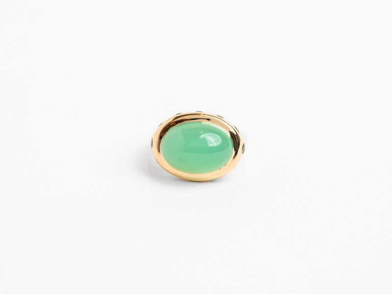 BRENT NEALE CABOCHON CROWN RING