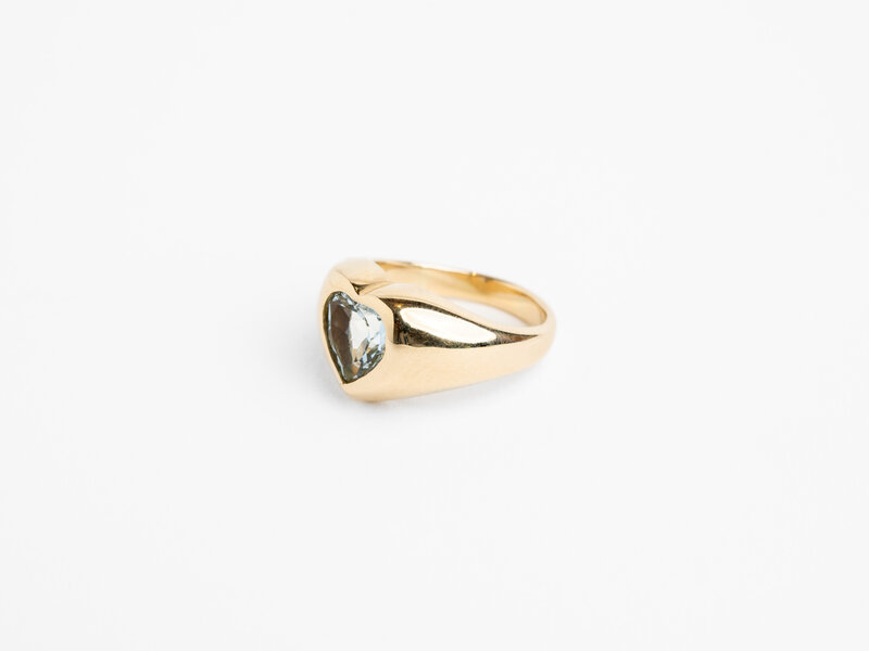 JACQUIE AICHE HEART SIGNET RING