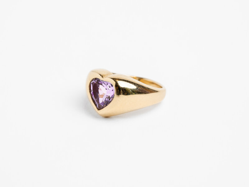 JACQUIE AICHE HEART SIGNET RING