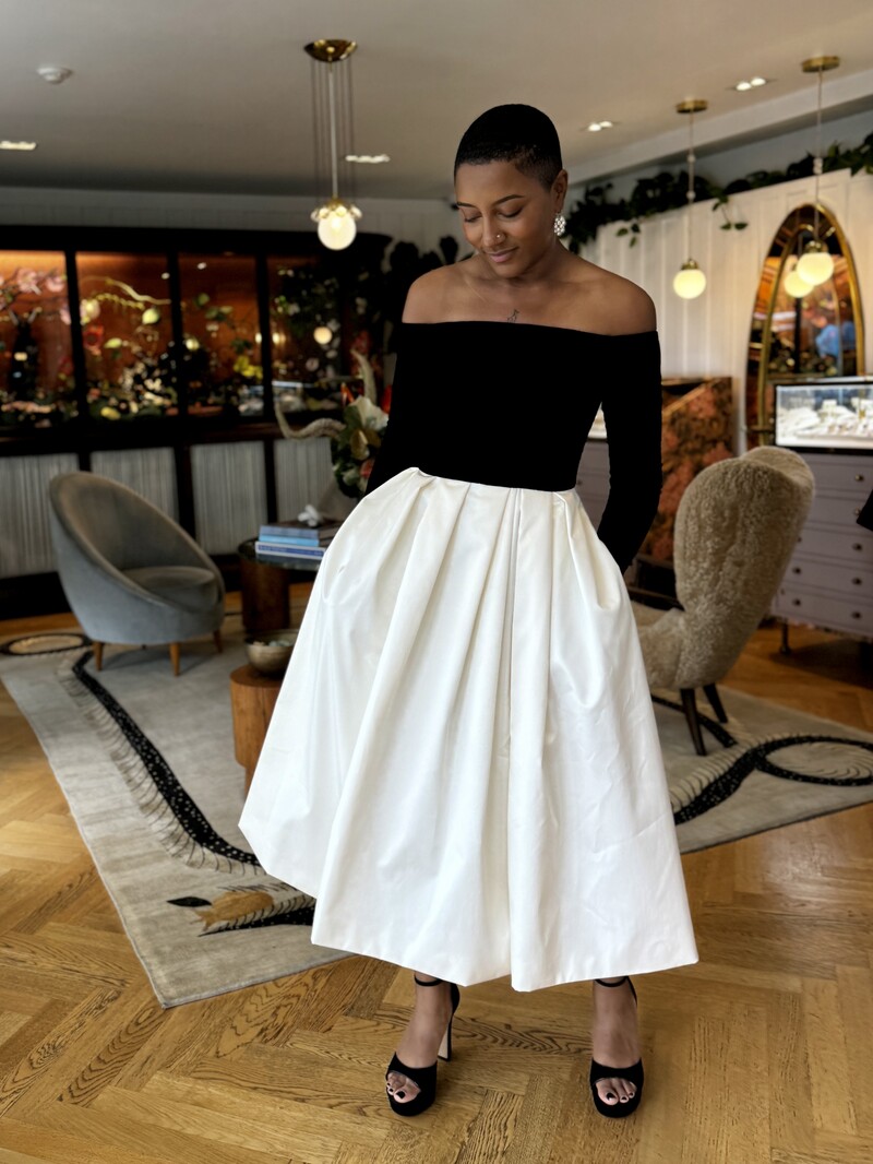 Carolina herrera long dress sales