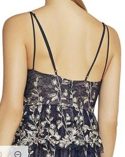 BCBGMAXAZRIA18 LACE EMBROIDERED TIERED DRESSES