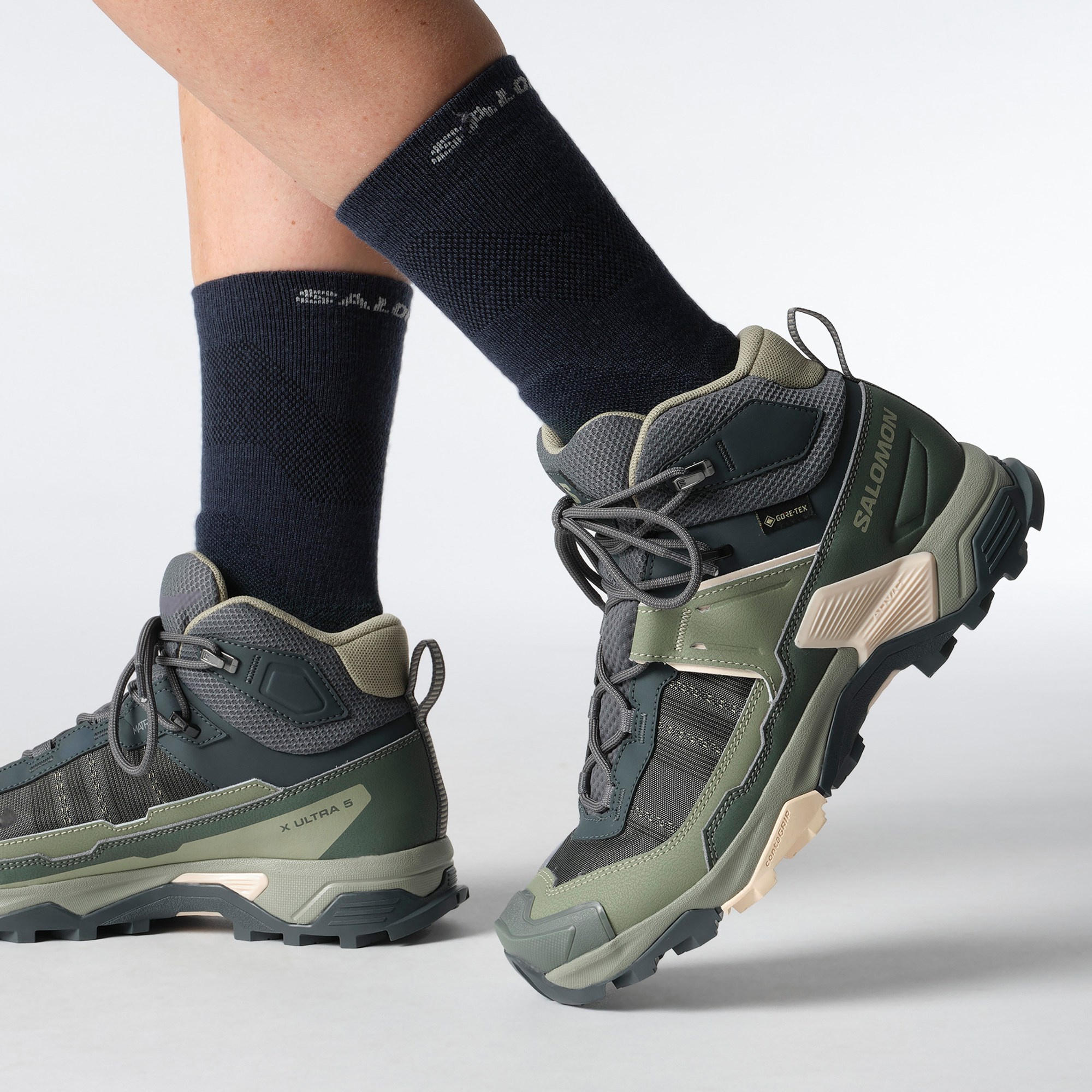 Salomon W's X Ultra 5 Mid GTX