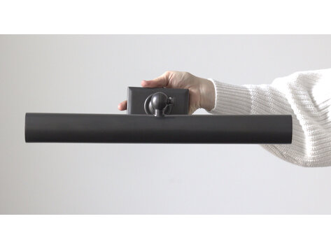 18" Cabinet Maker's Picture Light by Visual Comfort