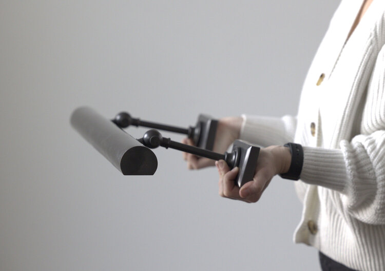 30" Cabinet Maker's Picture Light