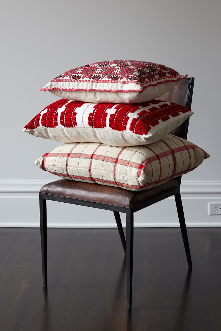 Star European Vintage Textile Pillow