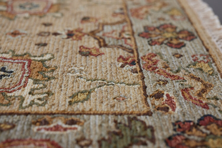 2’ x 3’ Traditional Floral Rug - KTY