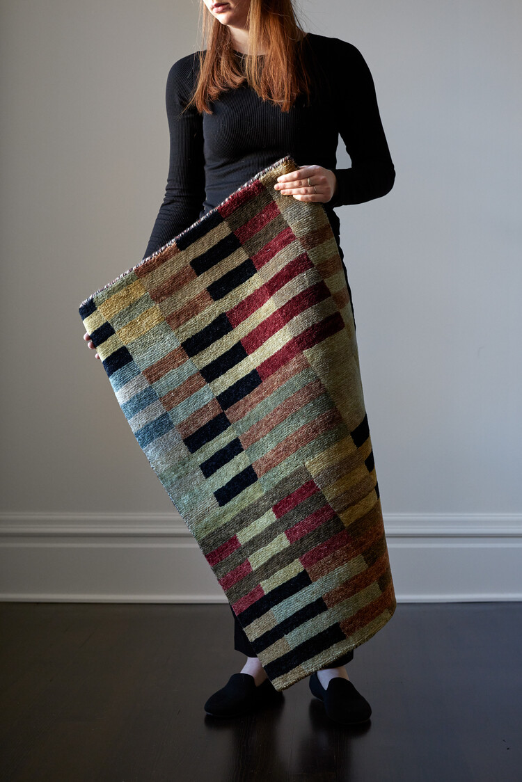 2’ x 3’ Multicolor Stripe Rug - KTY