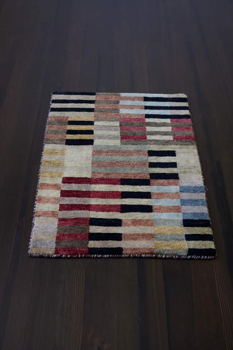 2’ x 3’ Multicolor Stripe Rug - KTY