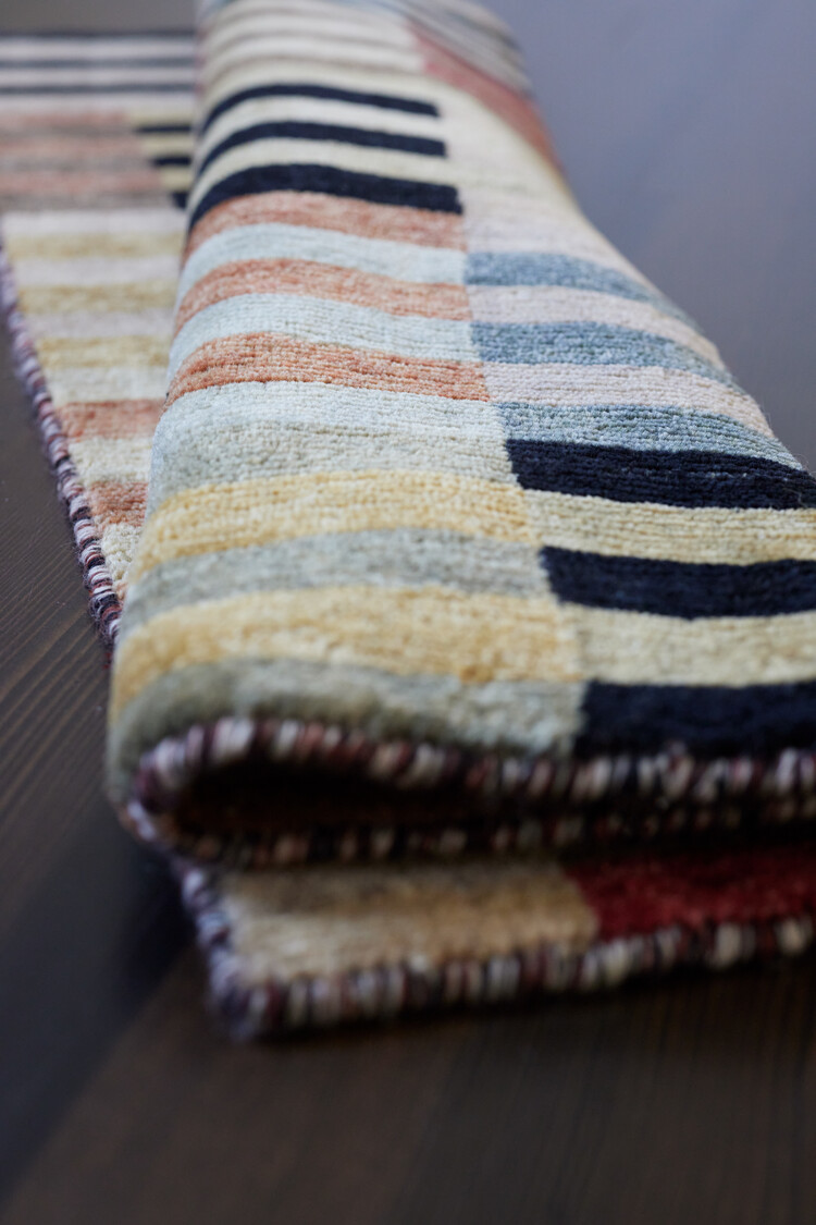 2’ x 3’ Multicolor Stripe Rug - KTY