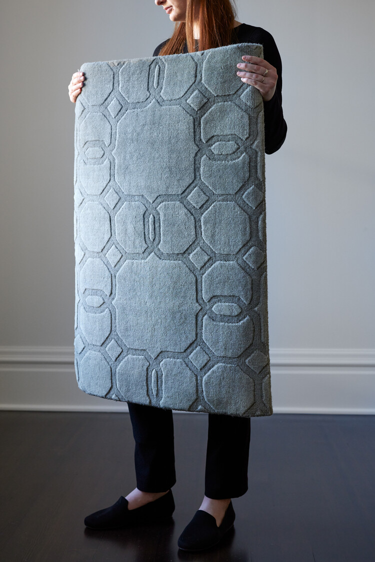 2’ x 3’ Silver Rug - KTY