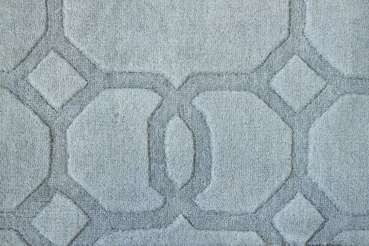 Silver Rug: 2’x 3’ - KTY