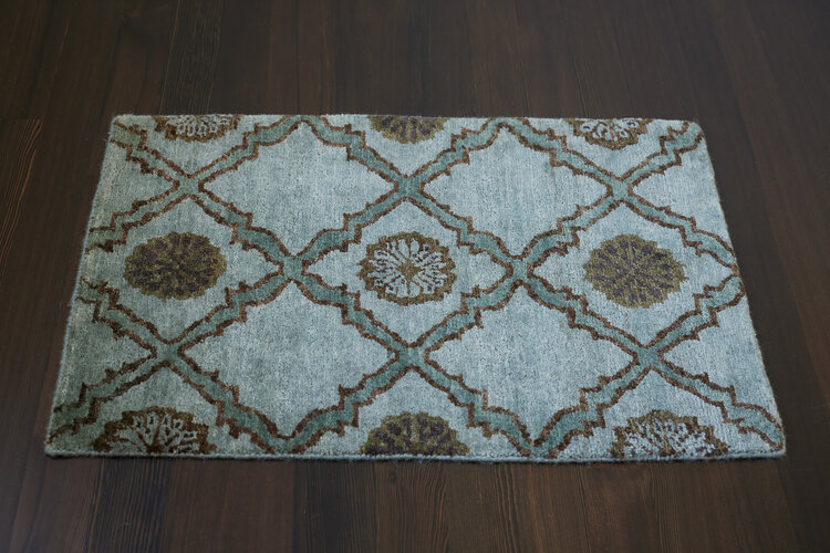 Bay Blue Rug: 2’ x 3’ - KTY