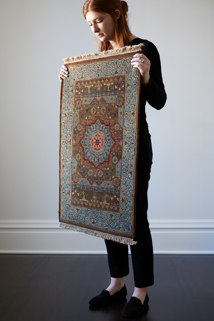 Robin Blue Rug: 2’ x 3’ - KTY