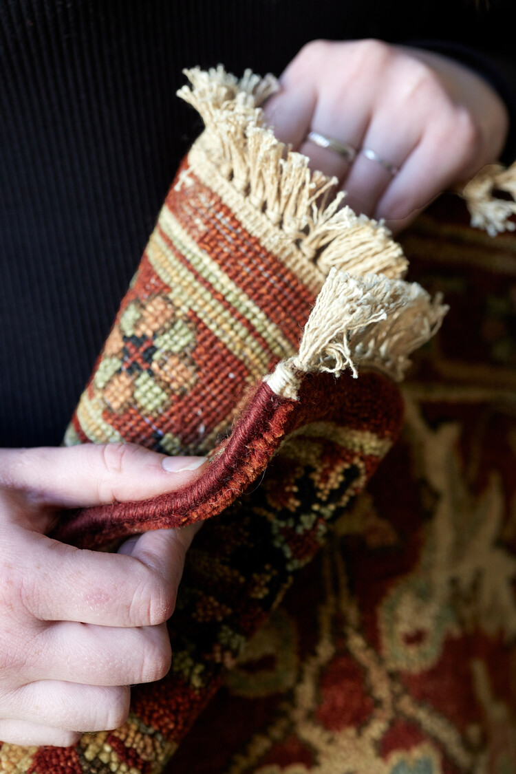 Royal Red Rug: 2’ x 3’ - KTY