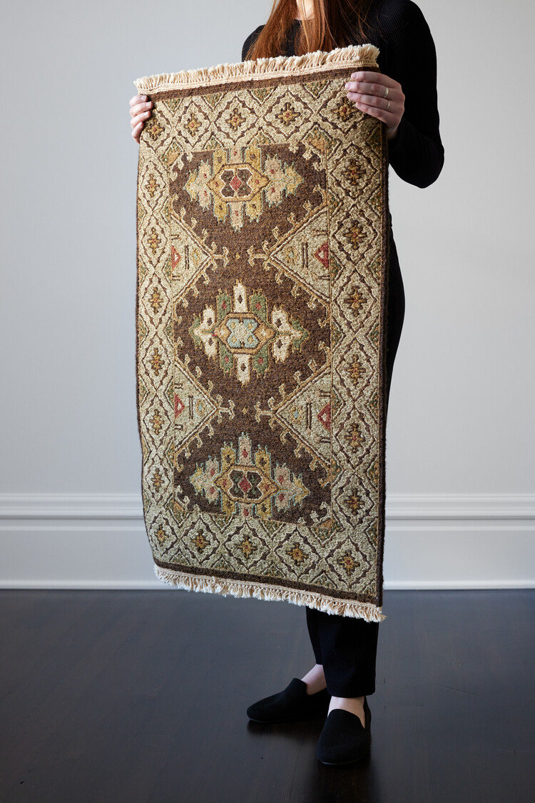 2’ x 3’ Granite Brown Rug - KTY