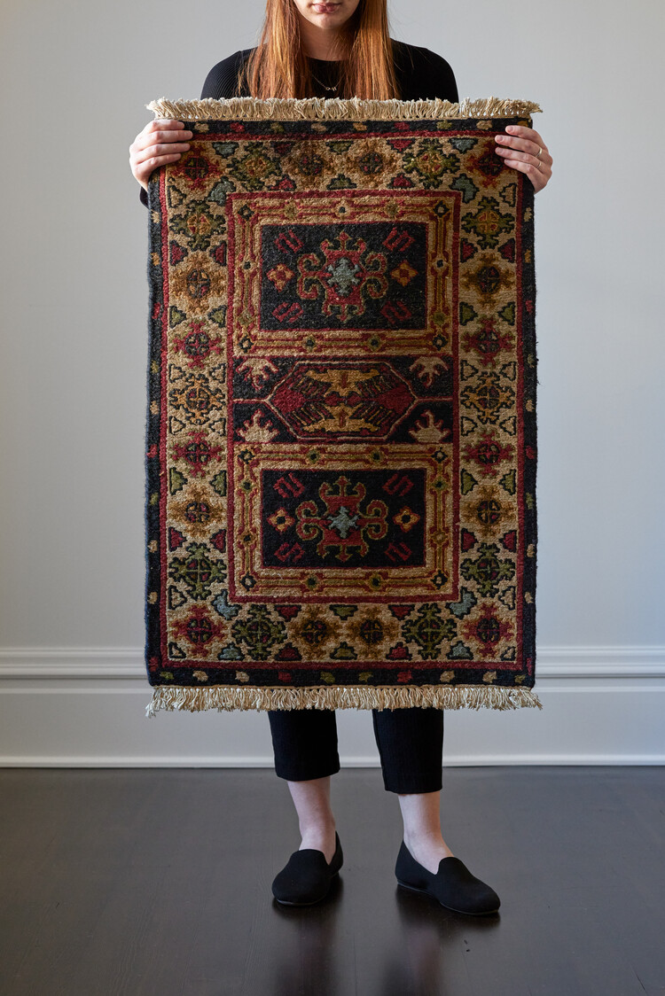 Black / Red Multi Rug