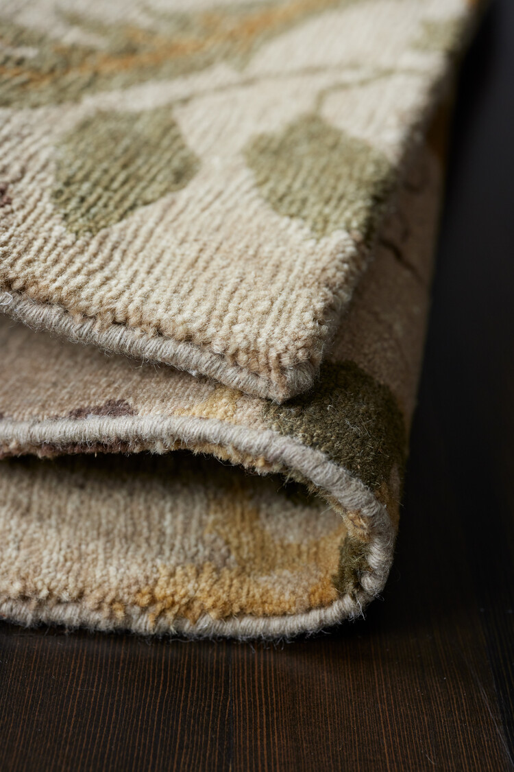 French Grey Rug: 2’ x 3’ - KTY