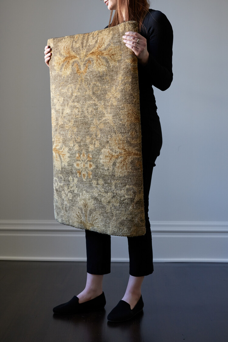 Sunflower Rug: 2’ x 3’ - KTY