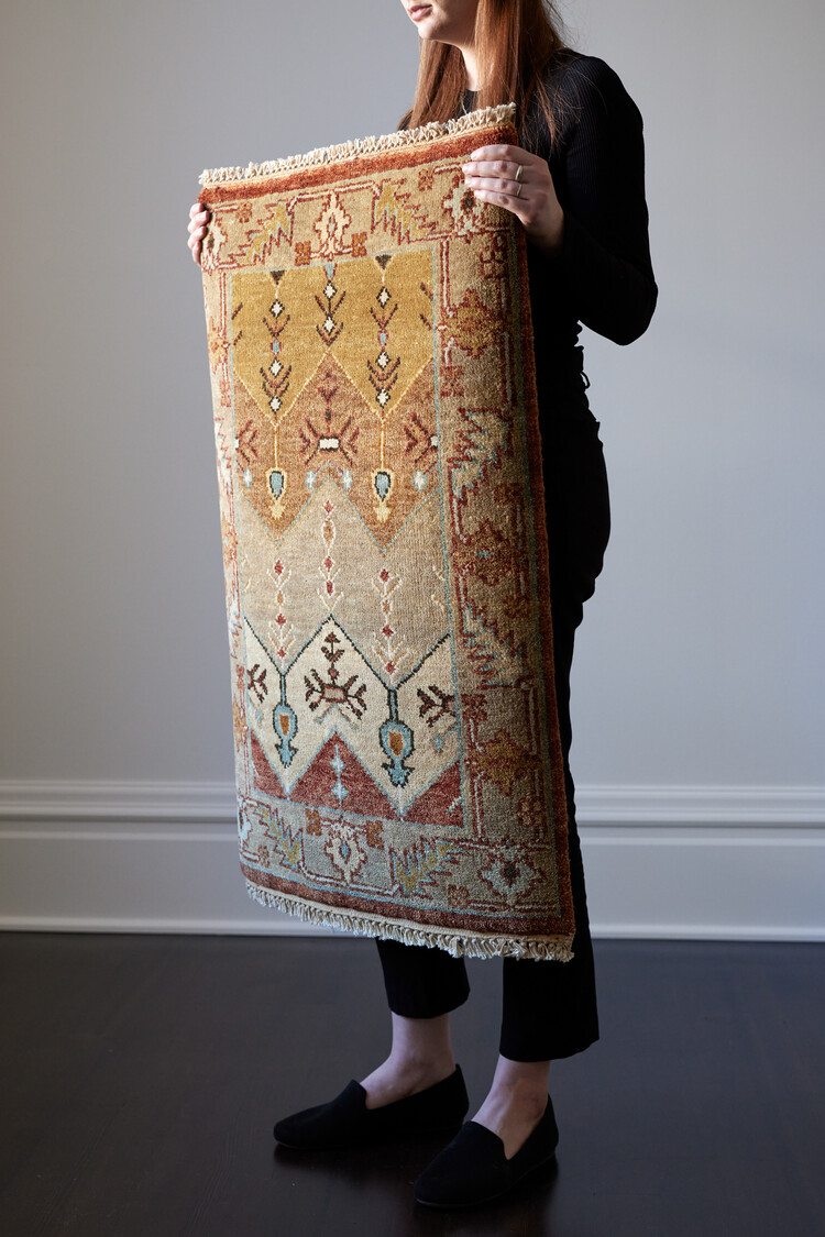 Willow Green Rug: 2’ x 3’ - KTY