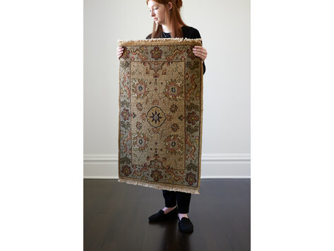 2’ x 3’ Traditional Floral Rug - KTY