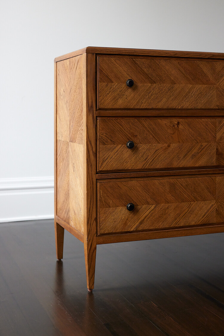 Nova Chest in Dawn Finish