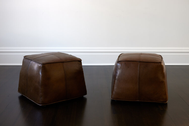 by Hooker Furniture Medium Leather Ottoman