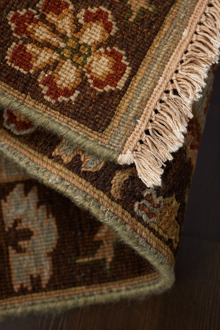 2’ x 3’ Muted Floral Rug - KTY