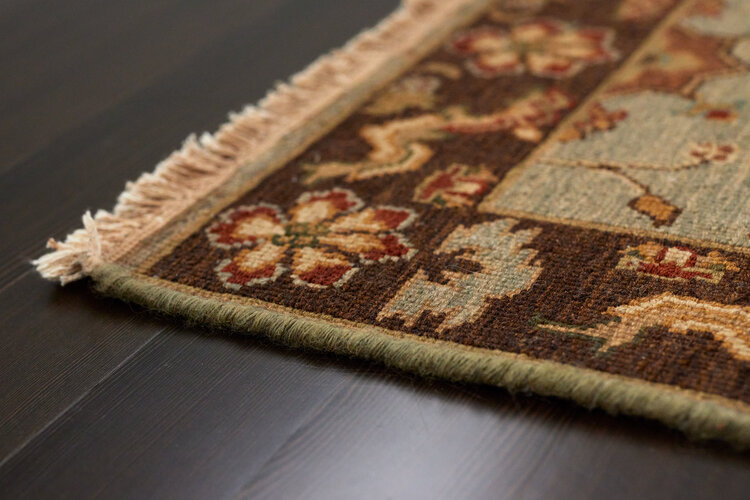 Muted Floral Rug: 2’ x 3’ - KTY