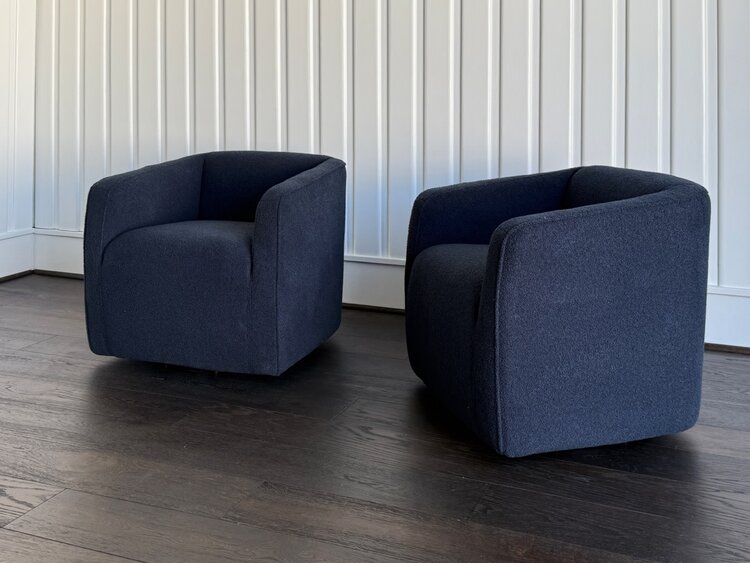 by Hooker Furniture Bennet Swivel Club Chair