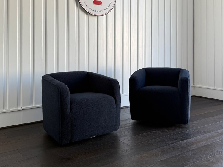 Bennet Swivel Club Chair