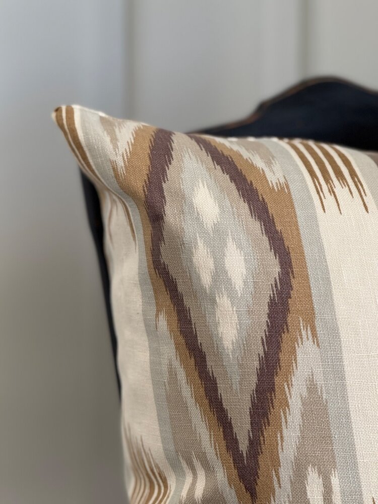 Burbank Natural Sq. Pillow & Insert