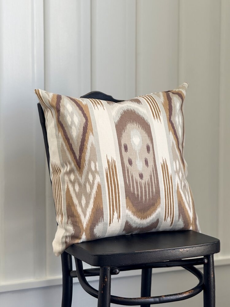 by Wesley Hall Burbank Natural Sq. Pillow & Insert