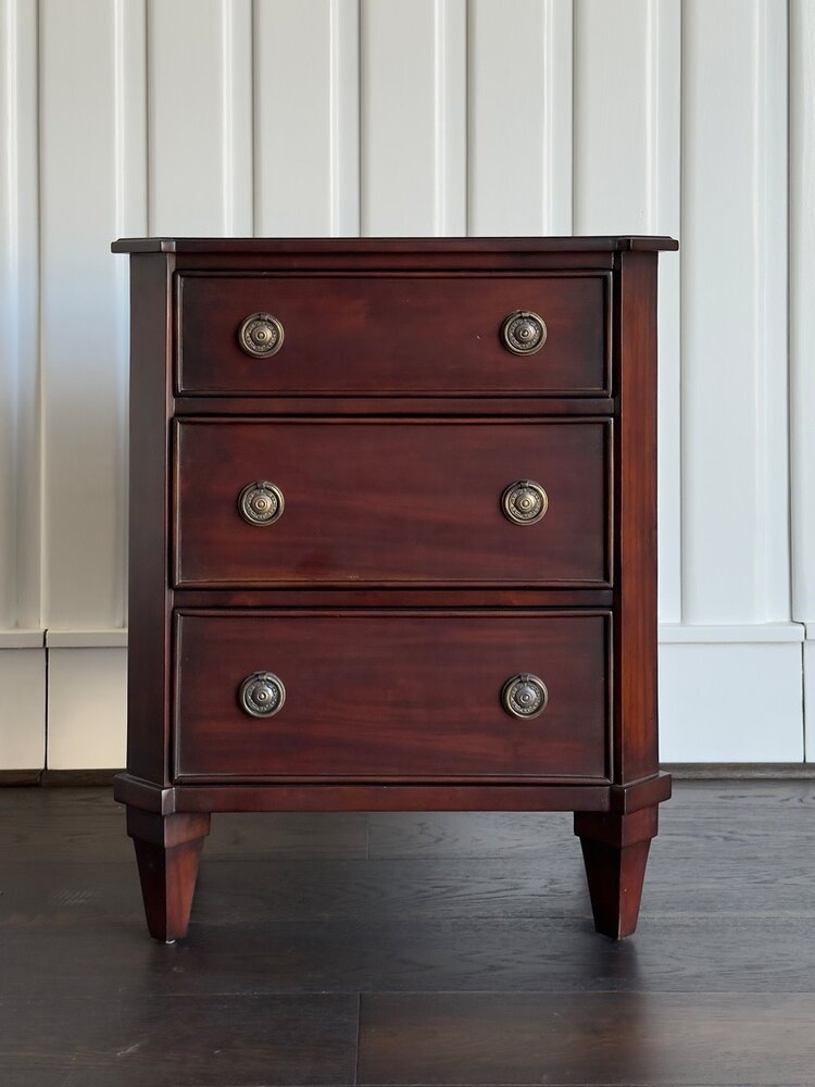 Commode w/ Flat Canted Edges: Med - BLX