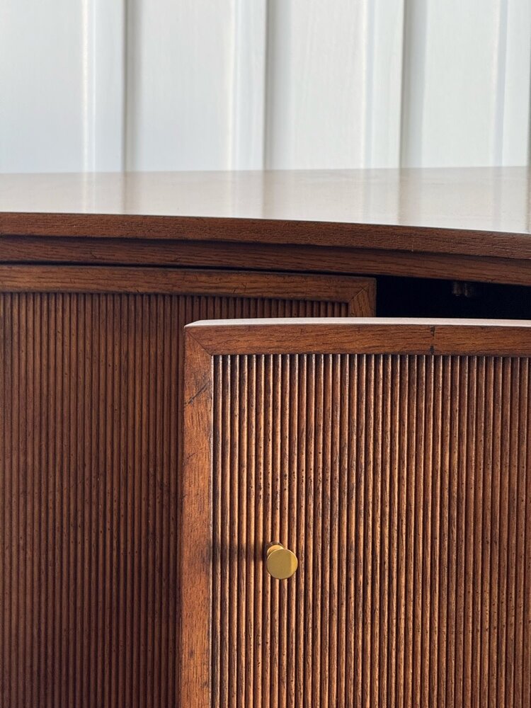 Duncan Corner Cabinet - HLH