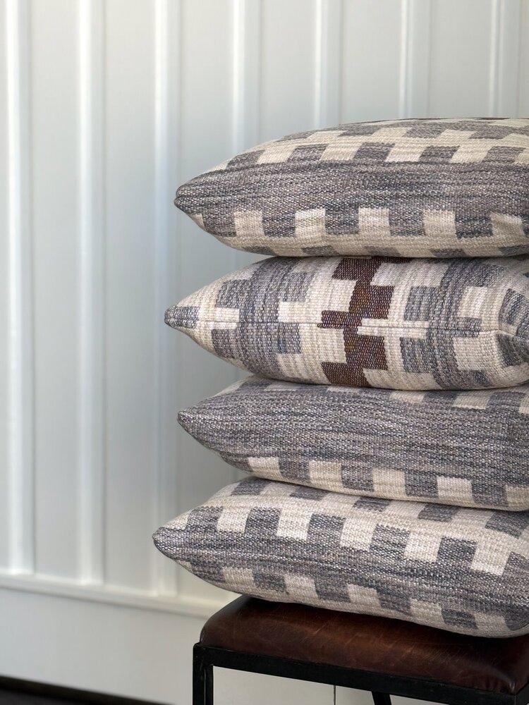 Hanover Earth Sq. Pillow & Down Insert