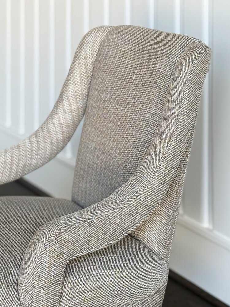 by HF Custom Nia Desk Chair - SM