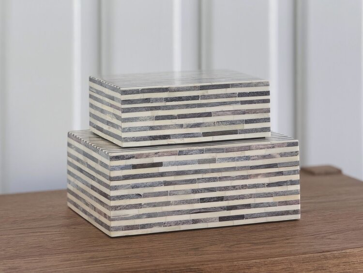 Blue and White Bone Box: Medium - AS