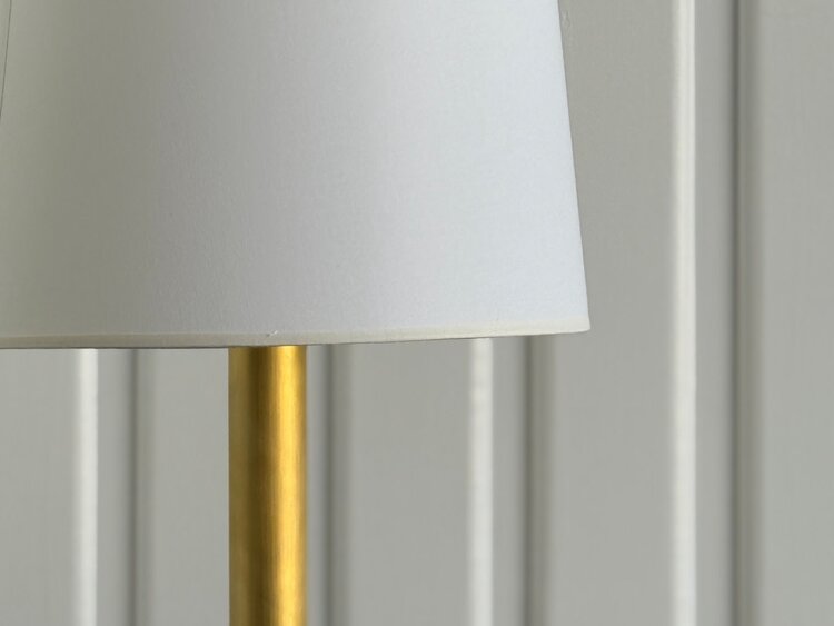 Theodore Table Lamp: Brass - FML