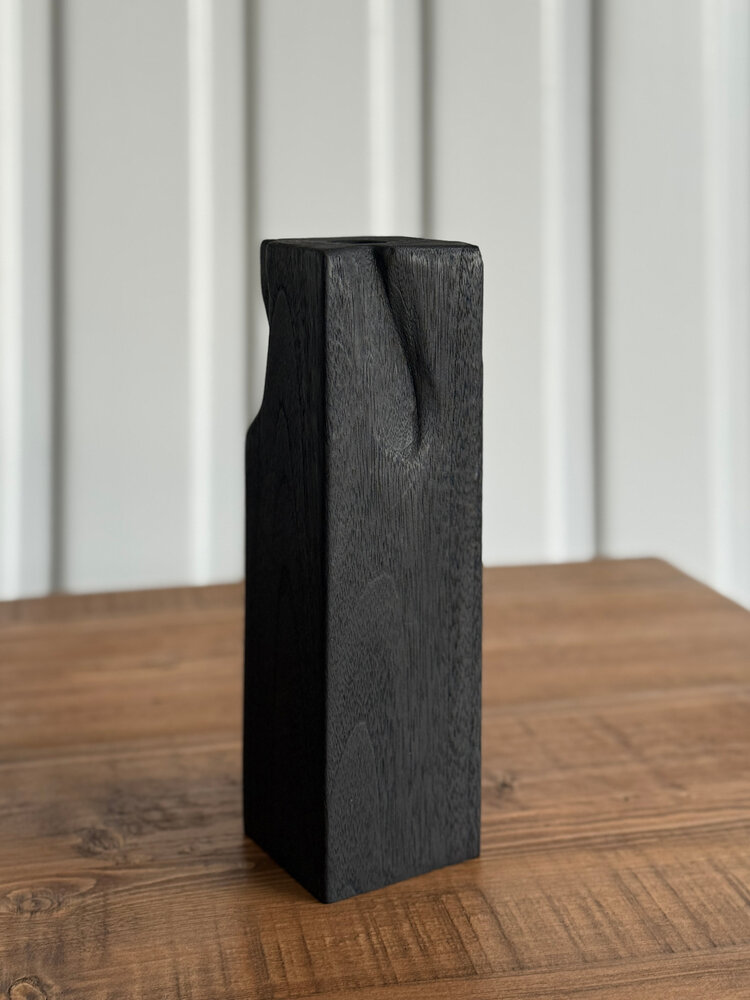 Henlee Candleholder: Medium - ART