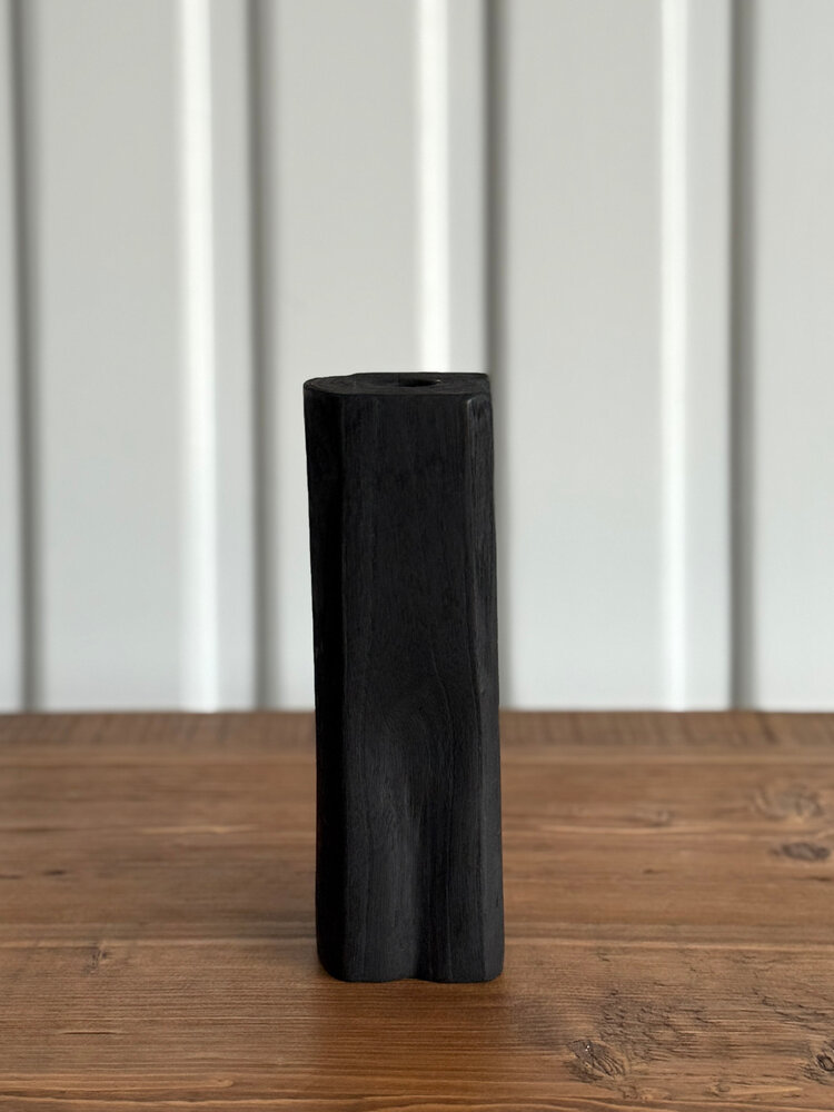 Henlee Candleholder: Medium - ART