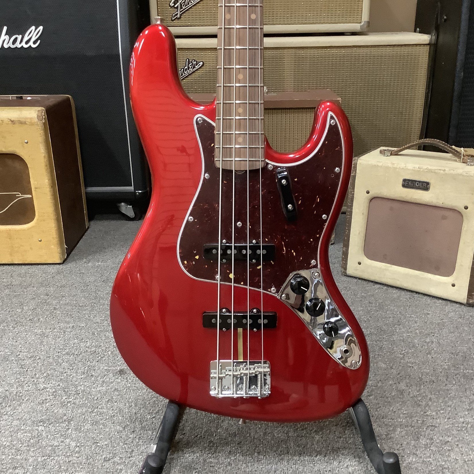 一度弾いたのみきれいな状態ですFender USA American Original