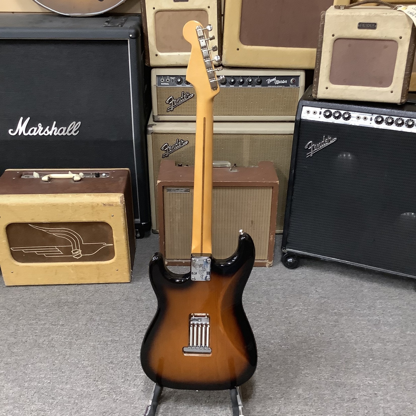 Fender Fender Eric Johnson Thinline Stratocaster