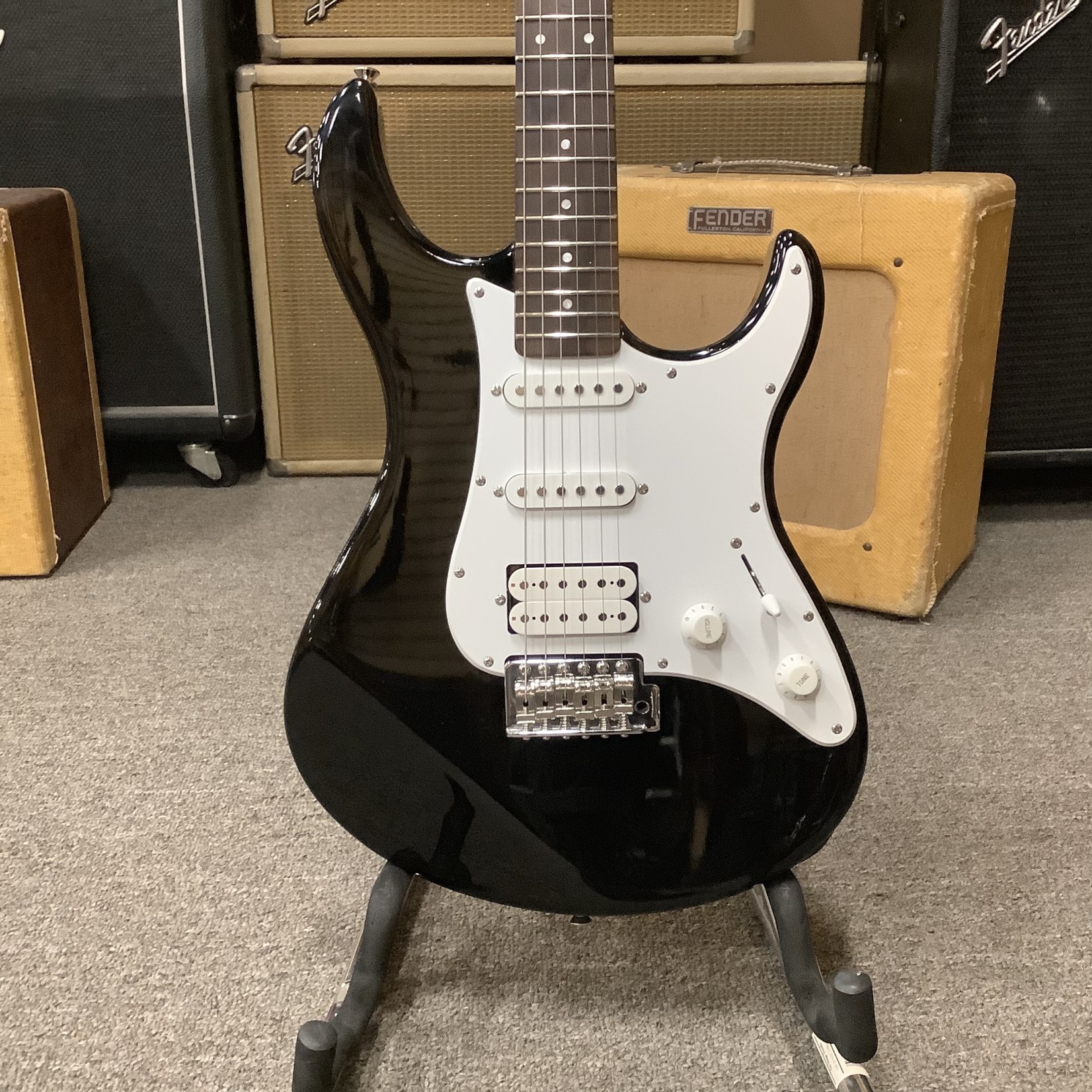 Yamaha Yamaha EG-112 “Strat”