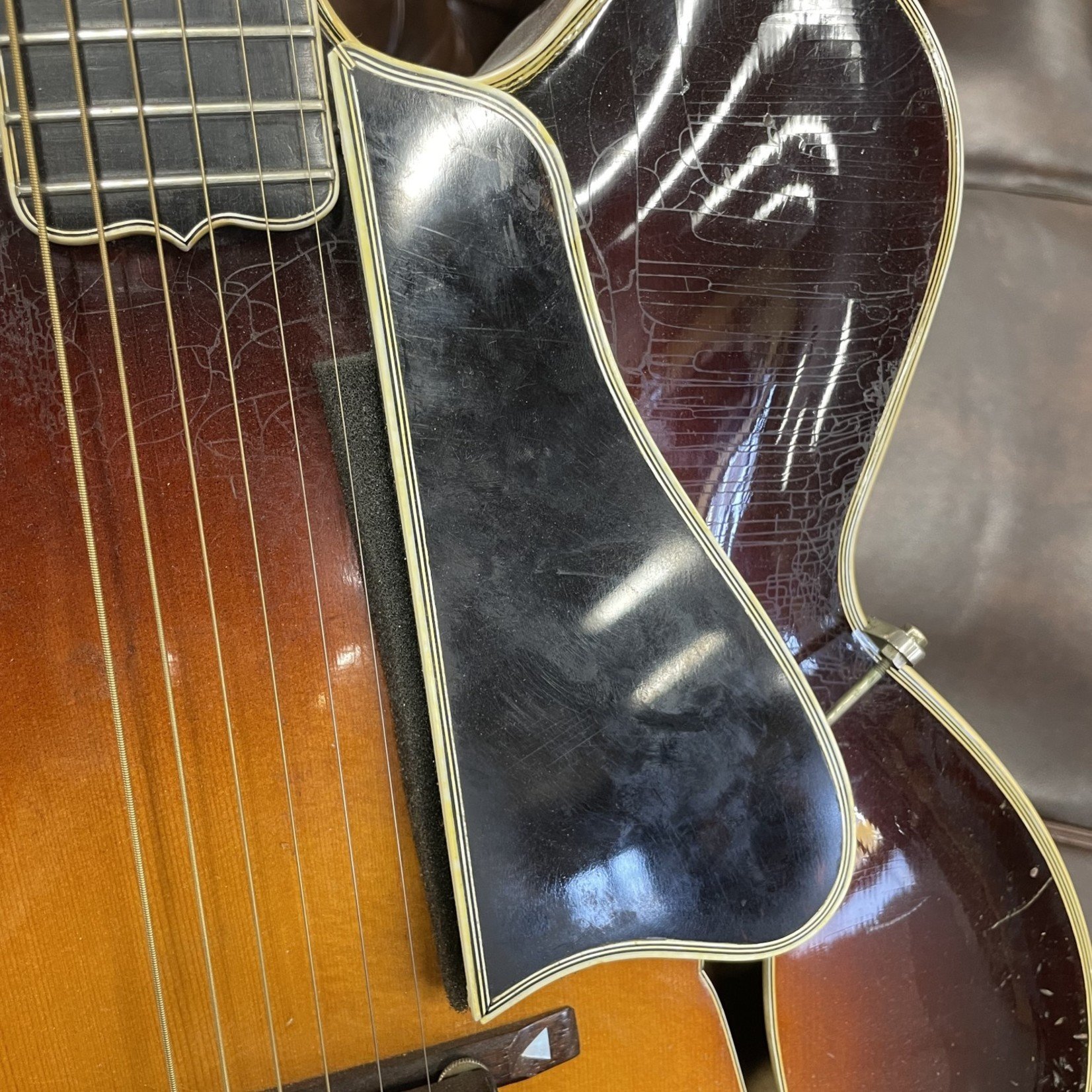 Gibson 1939 Super 400 Cutaway