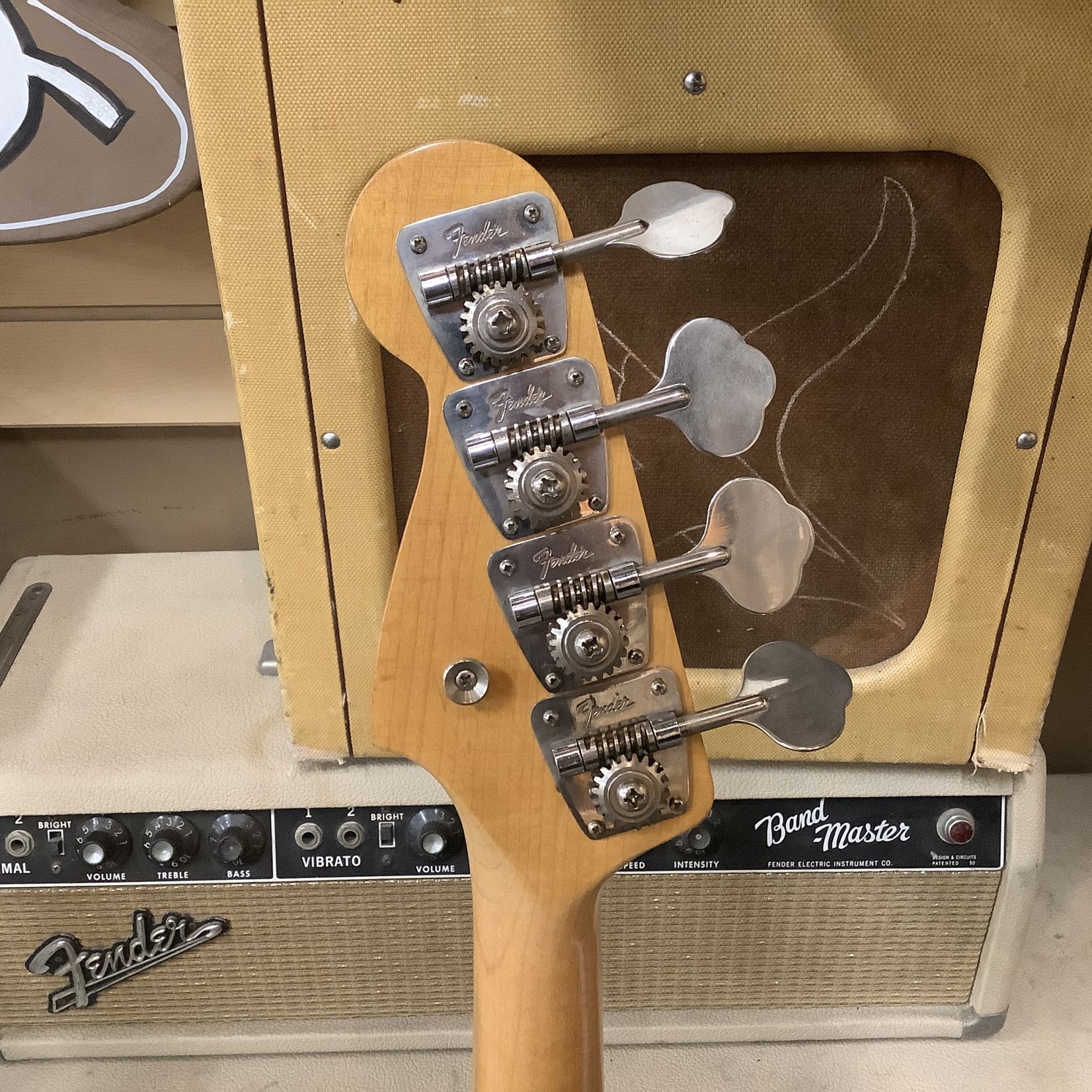 Fender 1968 Fender P-Bass Maple Cap See-Thru Blonde Over Ash